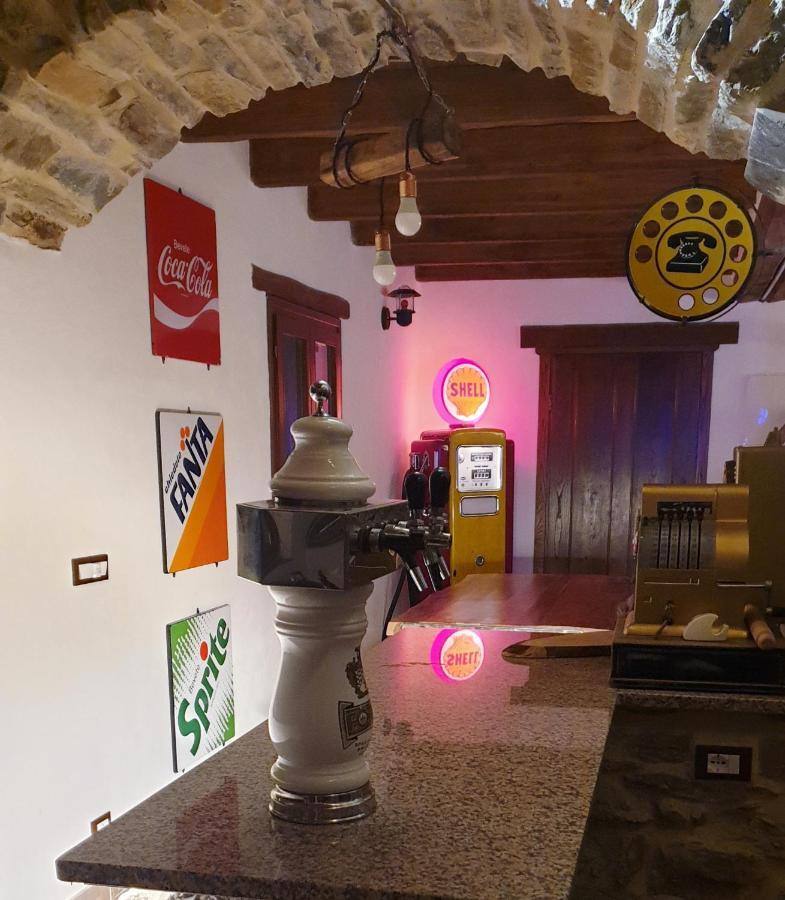 Il Santo Graal Villa Triora Kültér fotó