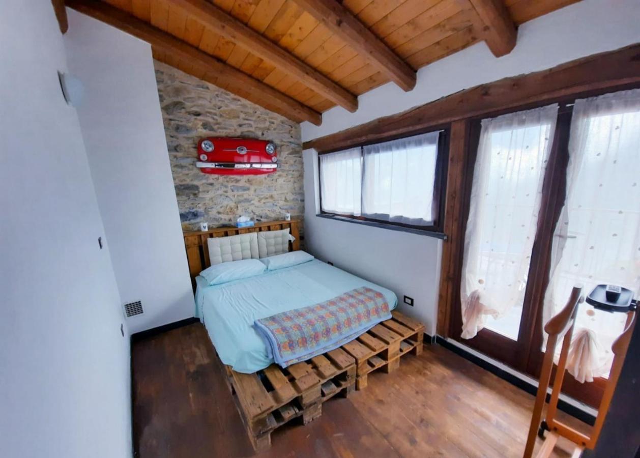 Il Santo Graal Villa Triora Kültér fotó